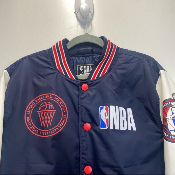 NBA Basketball White & Blue Color Block Snap Closure Bomber Jacket - Picture 3 of 10